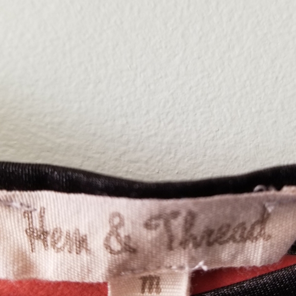 Color Block Tank Top - Picture 3 of 3